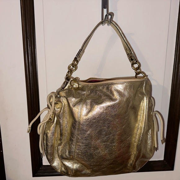 Coach Poppy Gold Shoulder Bag like new - Picture 3 of 9